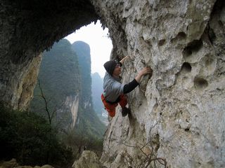 中国　桂林・陽朔（Yangshuo）　フリークライミング