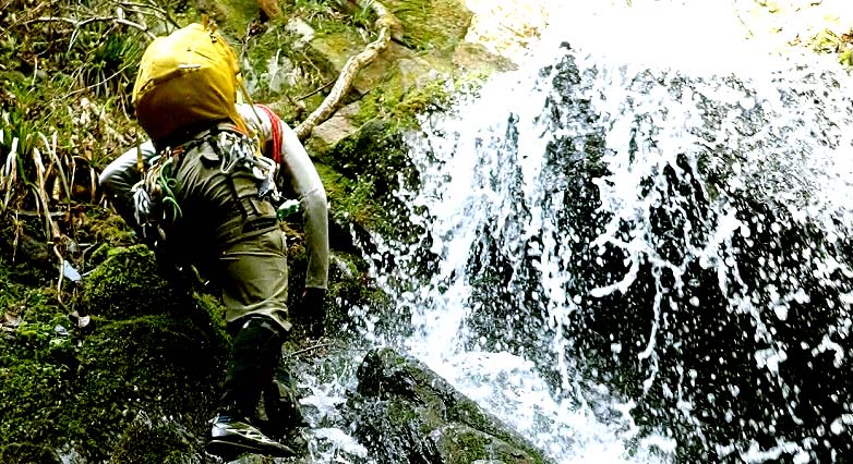 春真っ盛り！秋川軍刀利沢