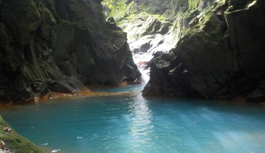 九州・霧島／長江川中流部
